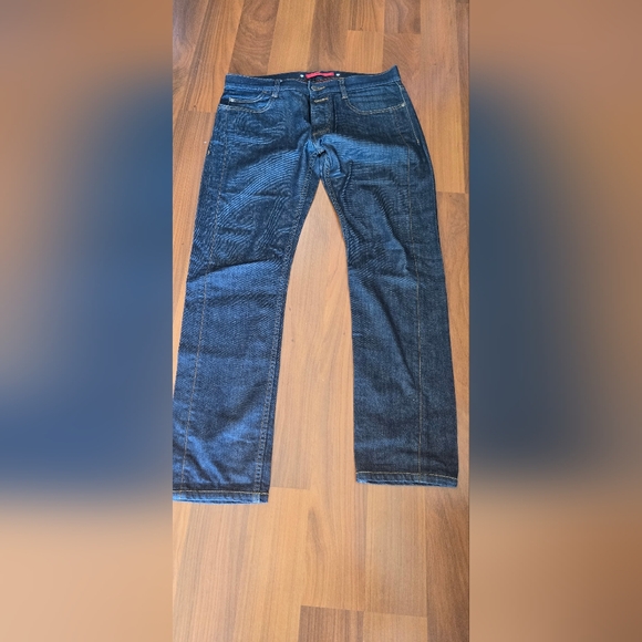 Hugo Boss slim cut jeans - Picture 9 of 9